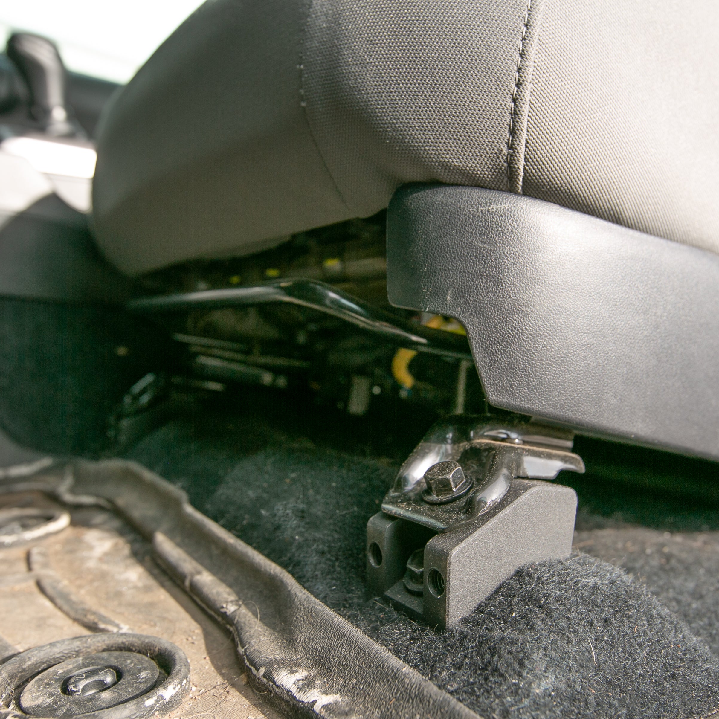 Auto Seat Riser Front Seat Riser for Toyota & Lexus – GTFOverland