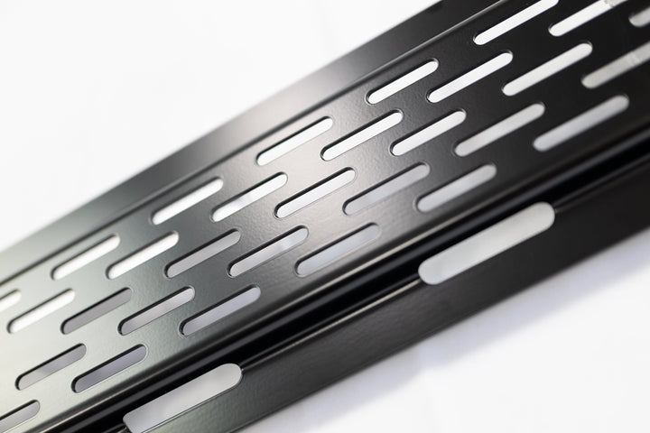 Overland Kitted Universal Mounting Plate for MAXTRAX® MKII and XTREME