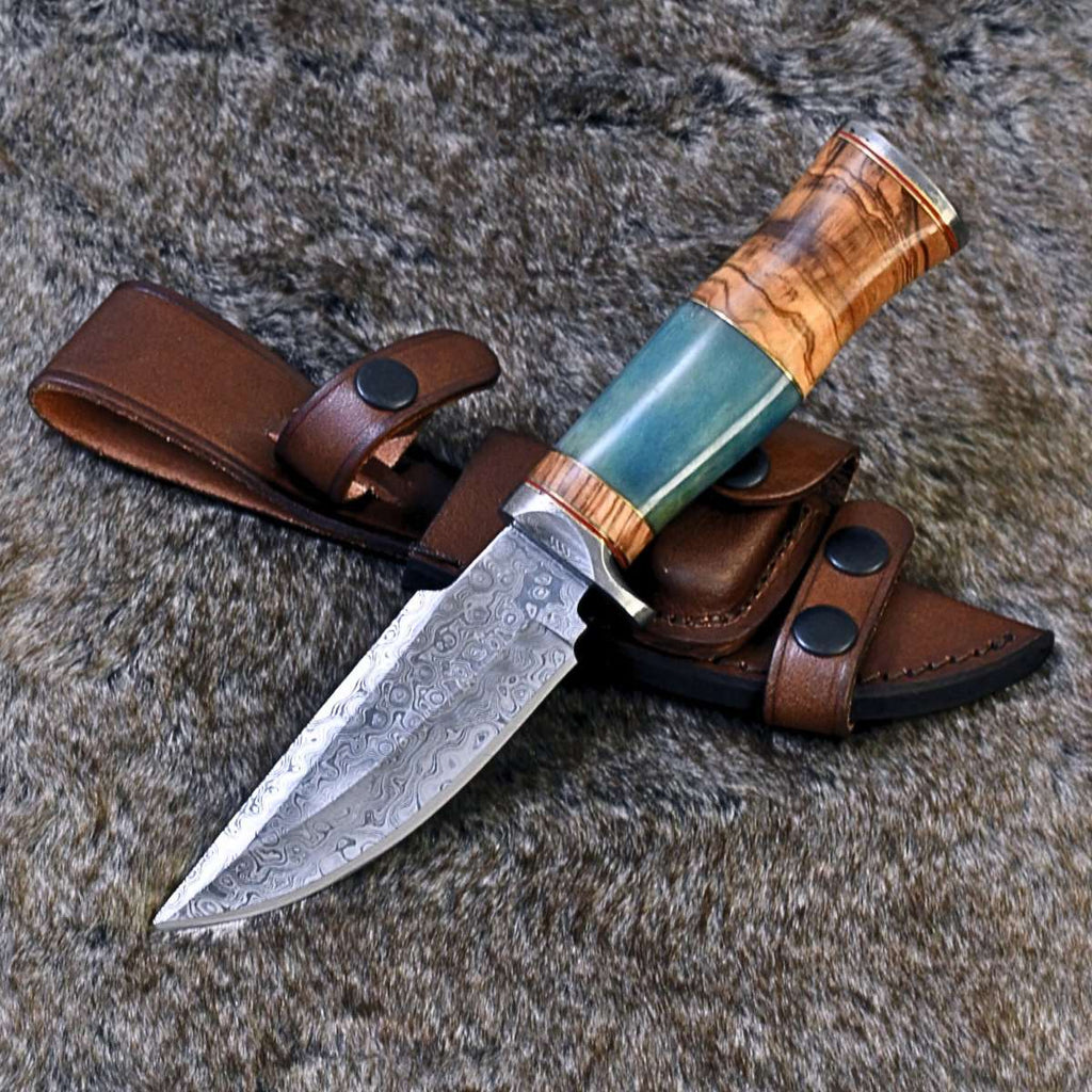 Frost Damascus Hunting Knife with Olive Wood & Bone Handle